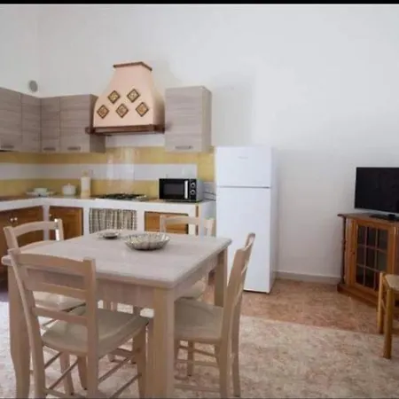 Casa Viola * Canneto (Lipari)